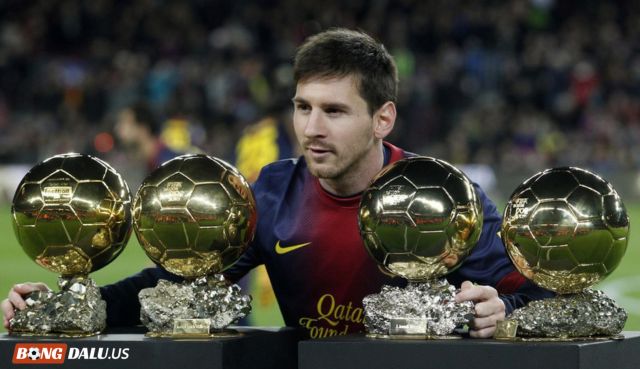 Vì sao Messi vẫn được yêu mến dù đã qua đỉnh cao? Vì sao Messi vẫn được yêu mến dù đã qua đỉnh cao?