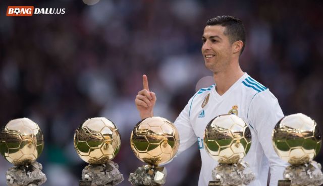 Ronaldo có bao nhiêu Quả Bóng Vàng? Hành trình huyền thoại của CR7